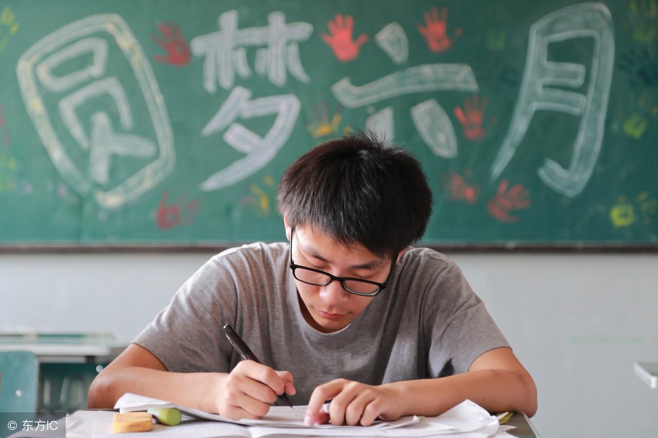 紧张情绪与肌肉放松，身心之间的微妙联系探索