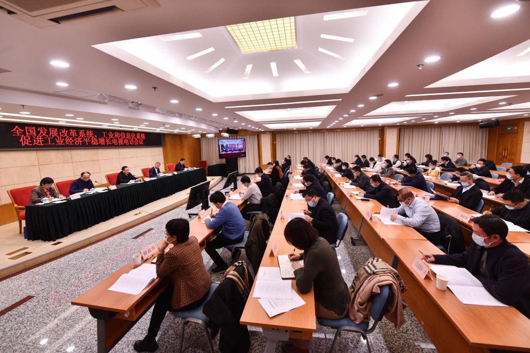 政府财政政策对经济发展速度的引导力研究
