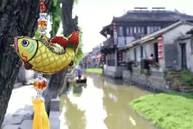 传统节庆的历史渊源与现代价值探究
