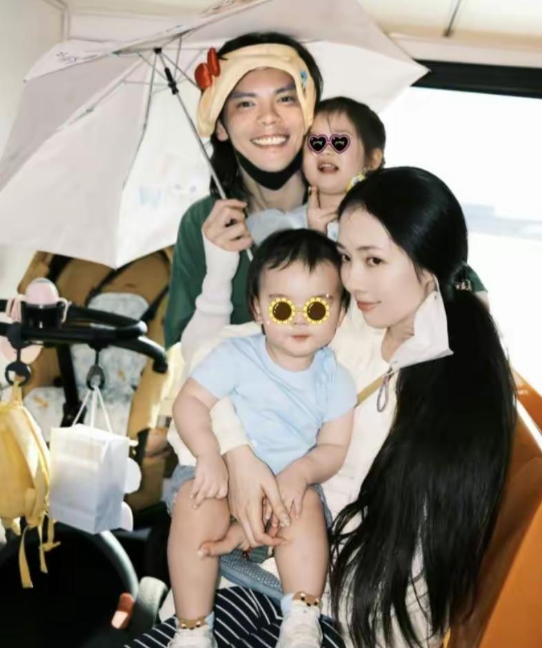 向佐，舆论风波中的成长之路