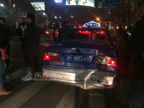 上海街头出租车遭前后夹击事件深度剖析
