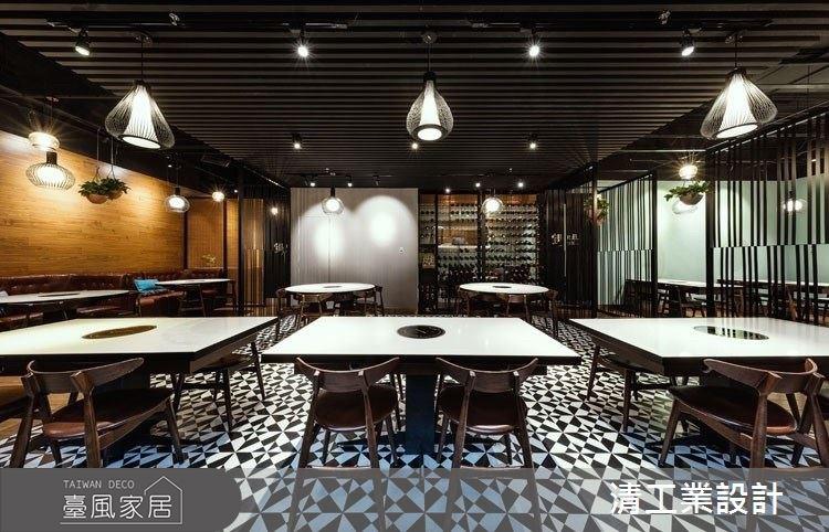 别致餐厅灯具设计，提升家庭用餐体验的魅力之作