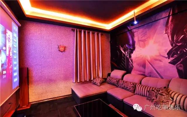 家庭聚会区温馨布置设计指南，打造欢乐与和谐的氛围空间