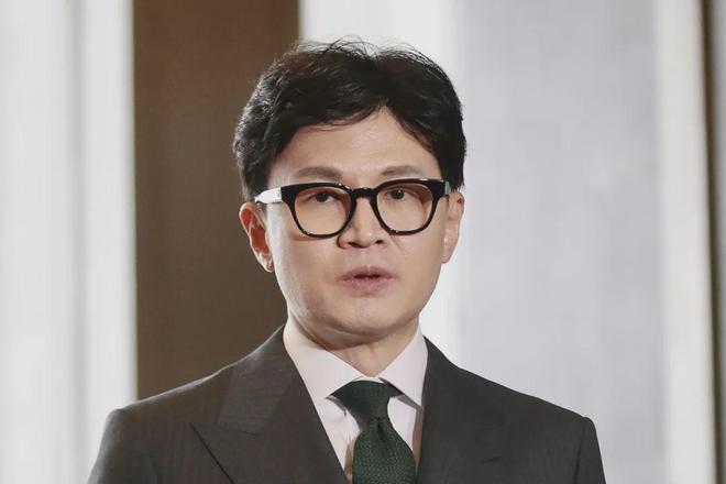 韩东勋辞去执政党党首职务，权力更迭还是策略调整？