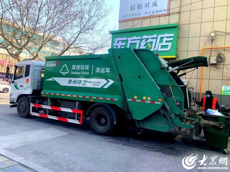 智能垃圾清运车试点运行，开启城市垃圾管理新篇章