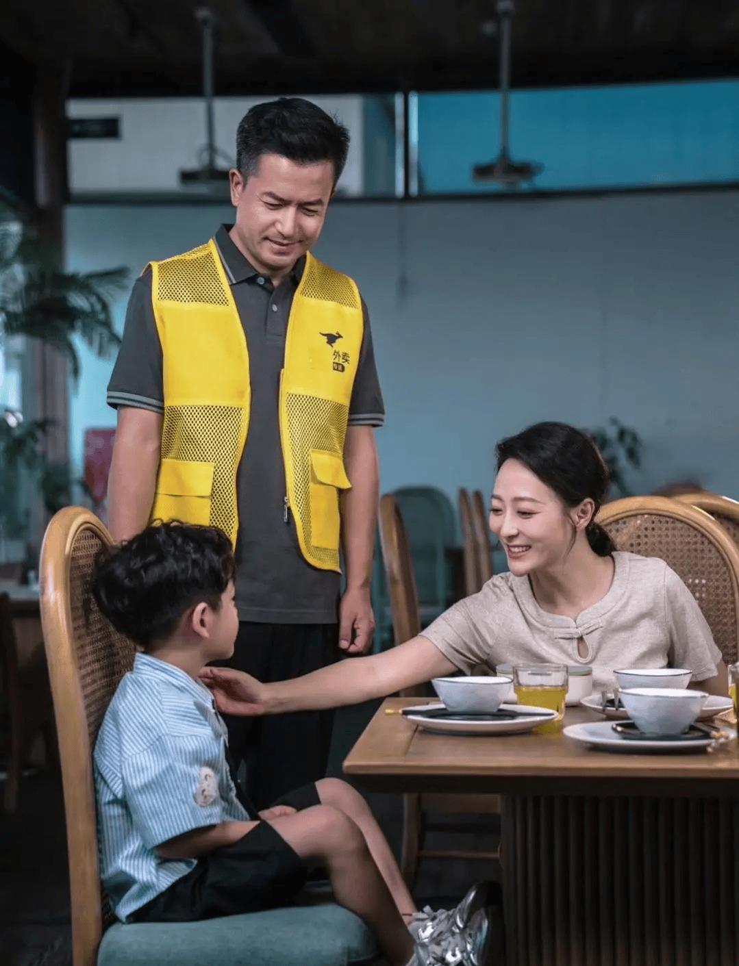 空巢青年的孤独城市，心理问题与孤独感成焦点关注