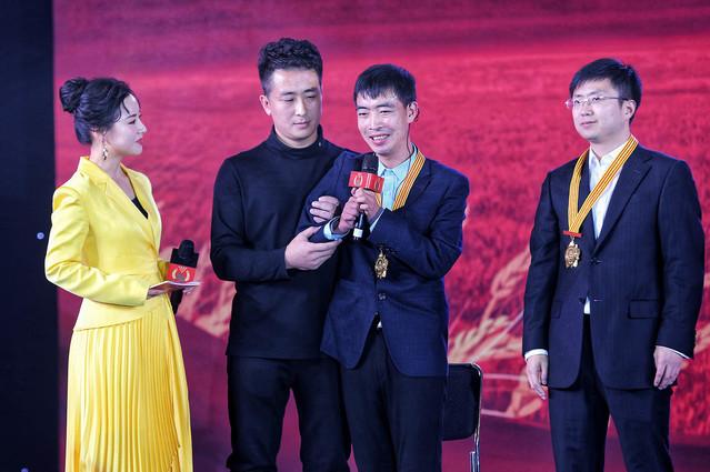 青年返乡创业潮助力乡村产业升级，新动力涌现