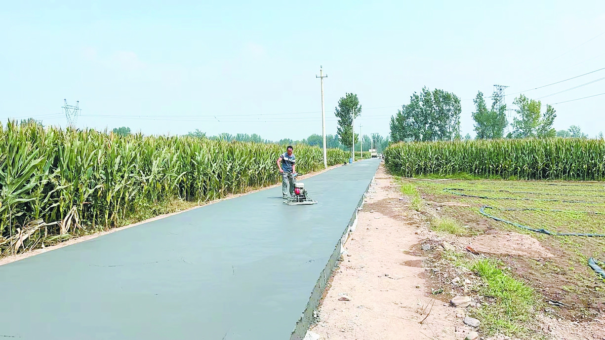 乡村道路硬化工程进展显著，出行便利性大幅提升