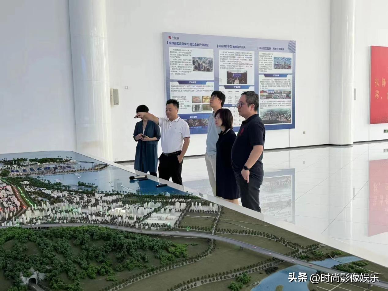 新澳2024濠江论坛资料,深入执行数据方案_工具版91.931