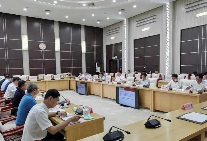 低语轻言 第8页