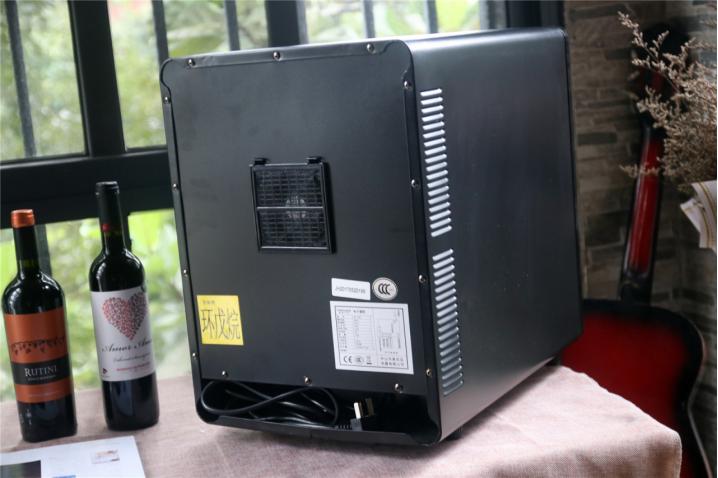 家庭迷你酒柜，设计与实用功能的完美结合