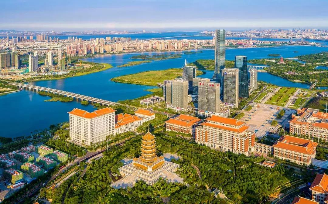 电动汽车市场扩张助力绿色产业腾飞发展
