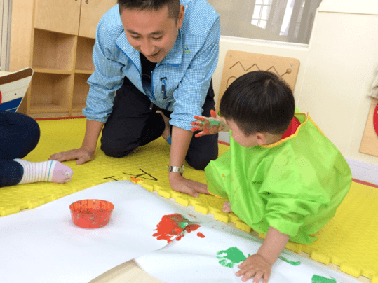 亲子活动，促进孩子语言发展之路