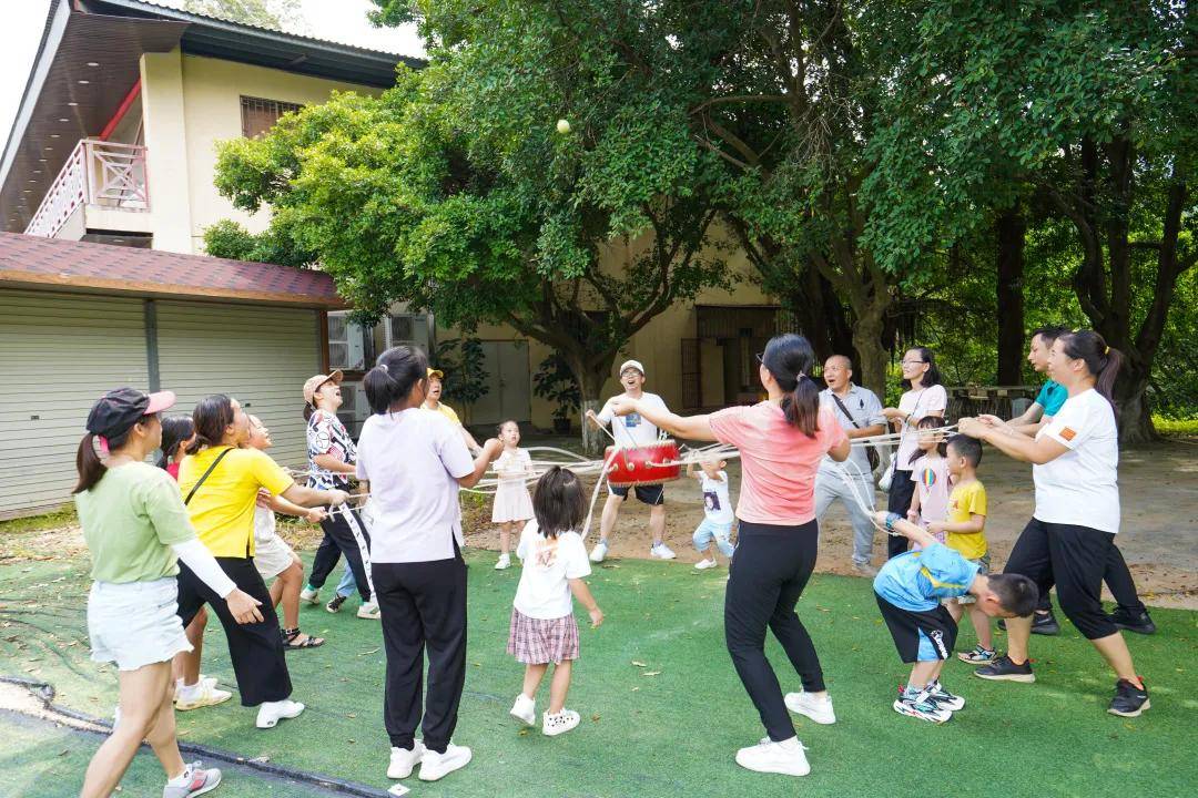 亲子合作活动，培养孩子团队精神的重要性