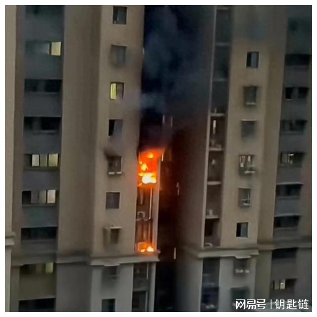 南京居民楼火灾，灾难启示与应对策略