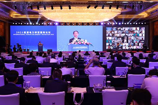 能源转型对全球市场的深刻影响与变革