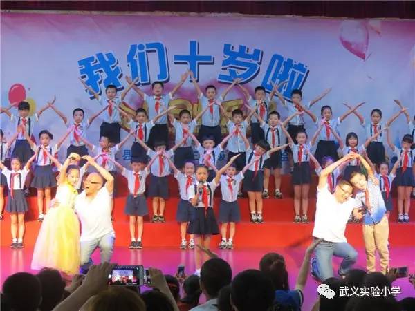 孩子参与团体活动，解决群体冲突，塑造和谐社会的重要一环