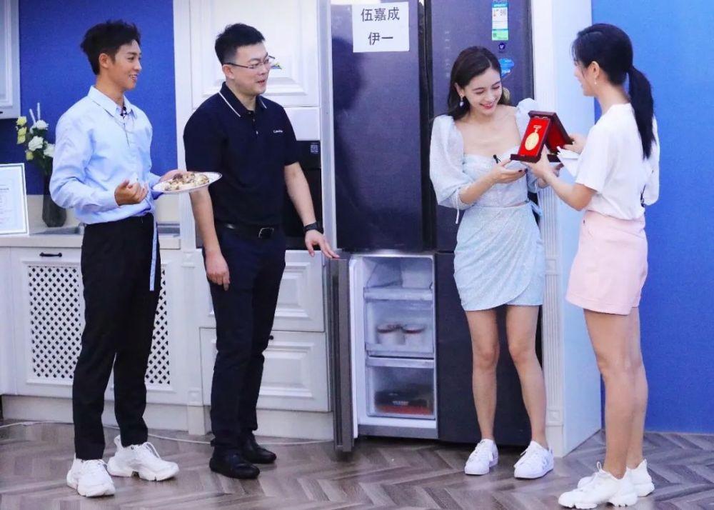 明星综艺节目表演与个人品牌价值提升研究