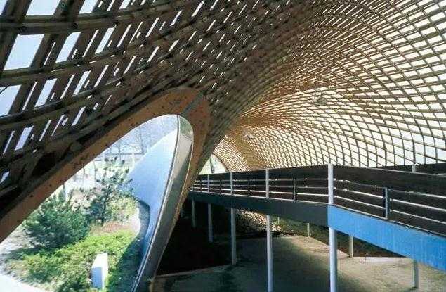 自然材料对建筑设计的影响，深远与应用探讨