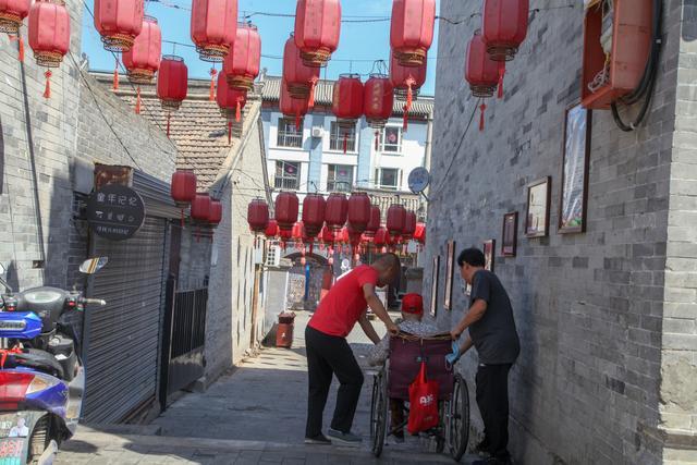 公民在社会中的义务与权力边界探讨