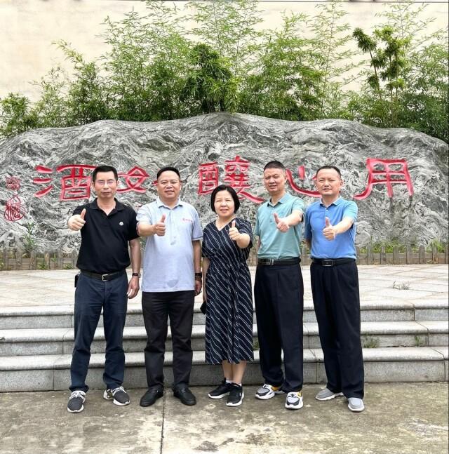 探访世界最古老酒庄，历史的味道之旅