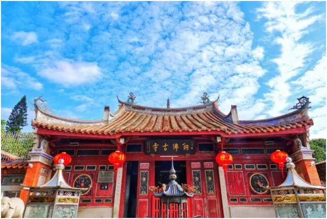 探访全球宗教色彩浓厚的古老寺庙之旅