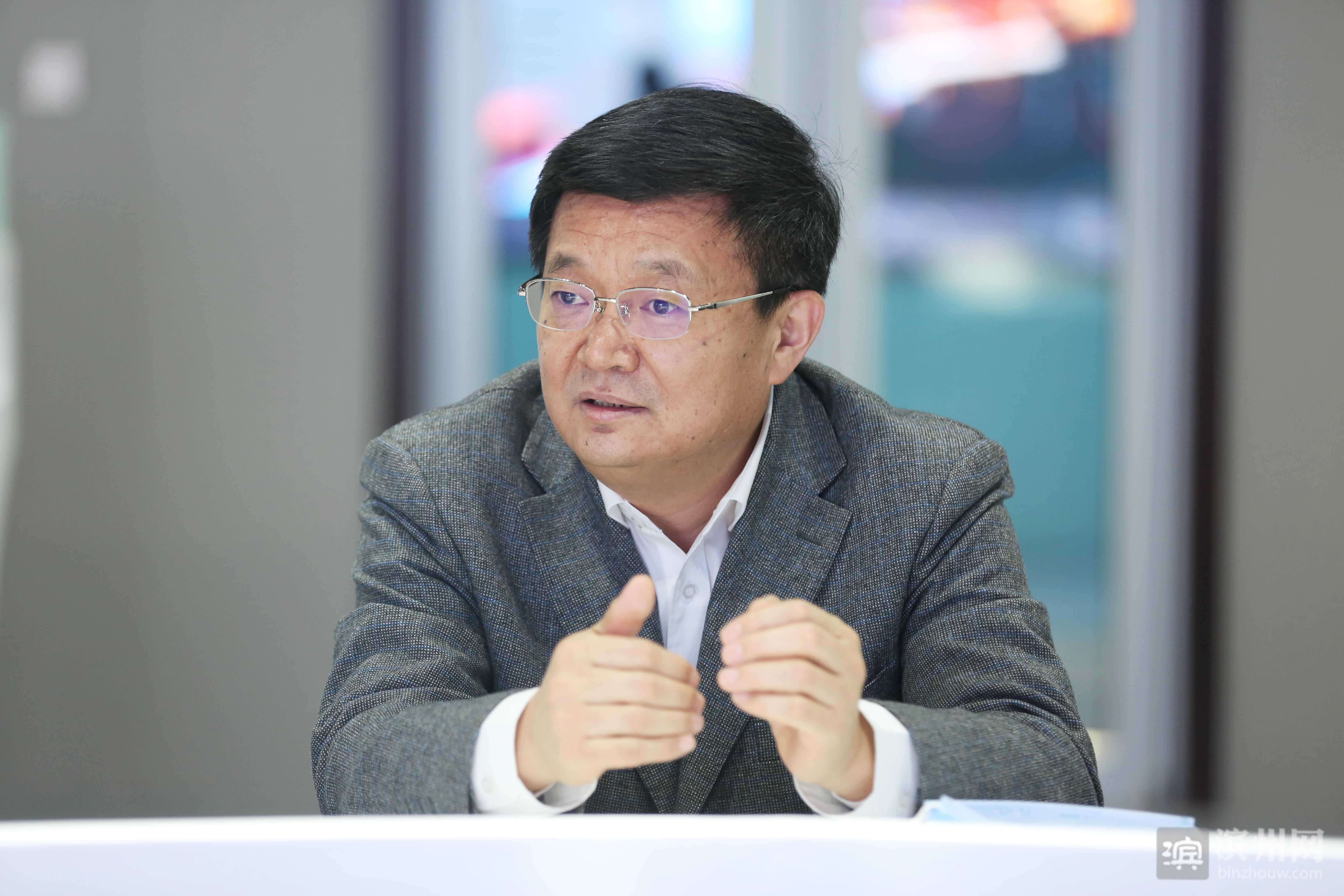 公共安全与网络技术的治理难题解析