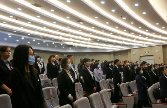 科技公司在社会责任中的角色与行动，探索其责任和行动的重要性