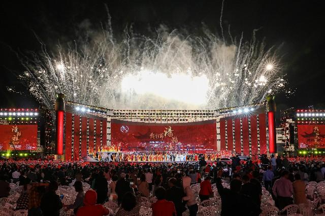 传统戏曲中的情感传递与社会审美探析