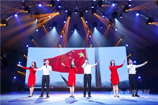 音乐创作中的情感冲击与文化交融