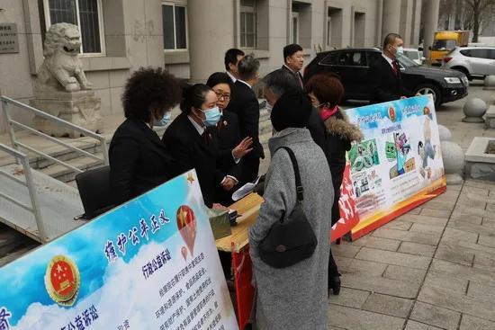 街头艺术中的社会认知与文化冲击探析