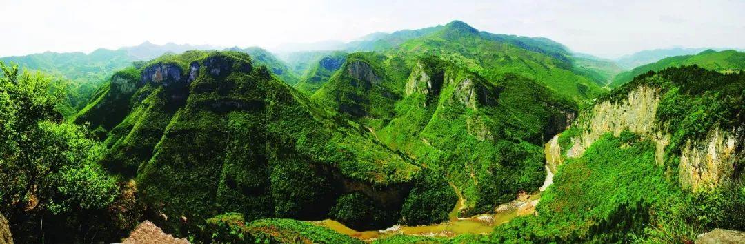 峡谷秘境探险，壮丽大地的感悟之旅
