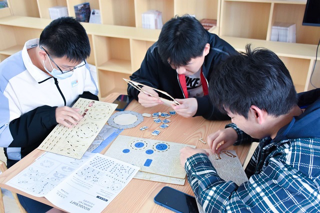 通过合作学习强化学生沟通与协作能力培训