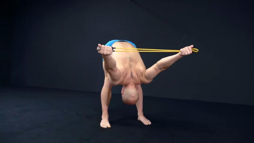 弹力带训练，提升肌肉力量与柔韧性