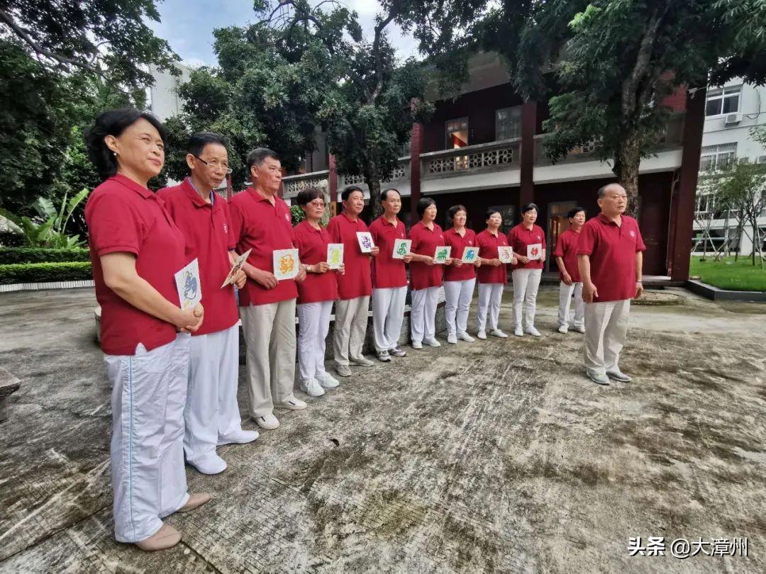 线上与线下教育资源融合对学生学习成果的影响分析