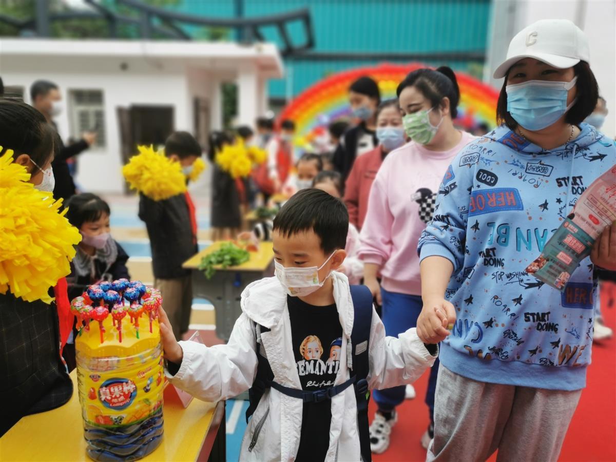 交际能力培养对学生社会适应性的深远影响